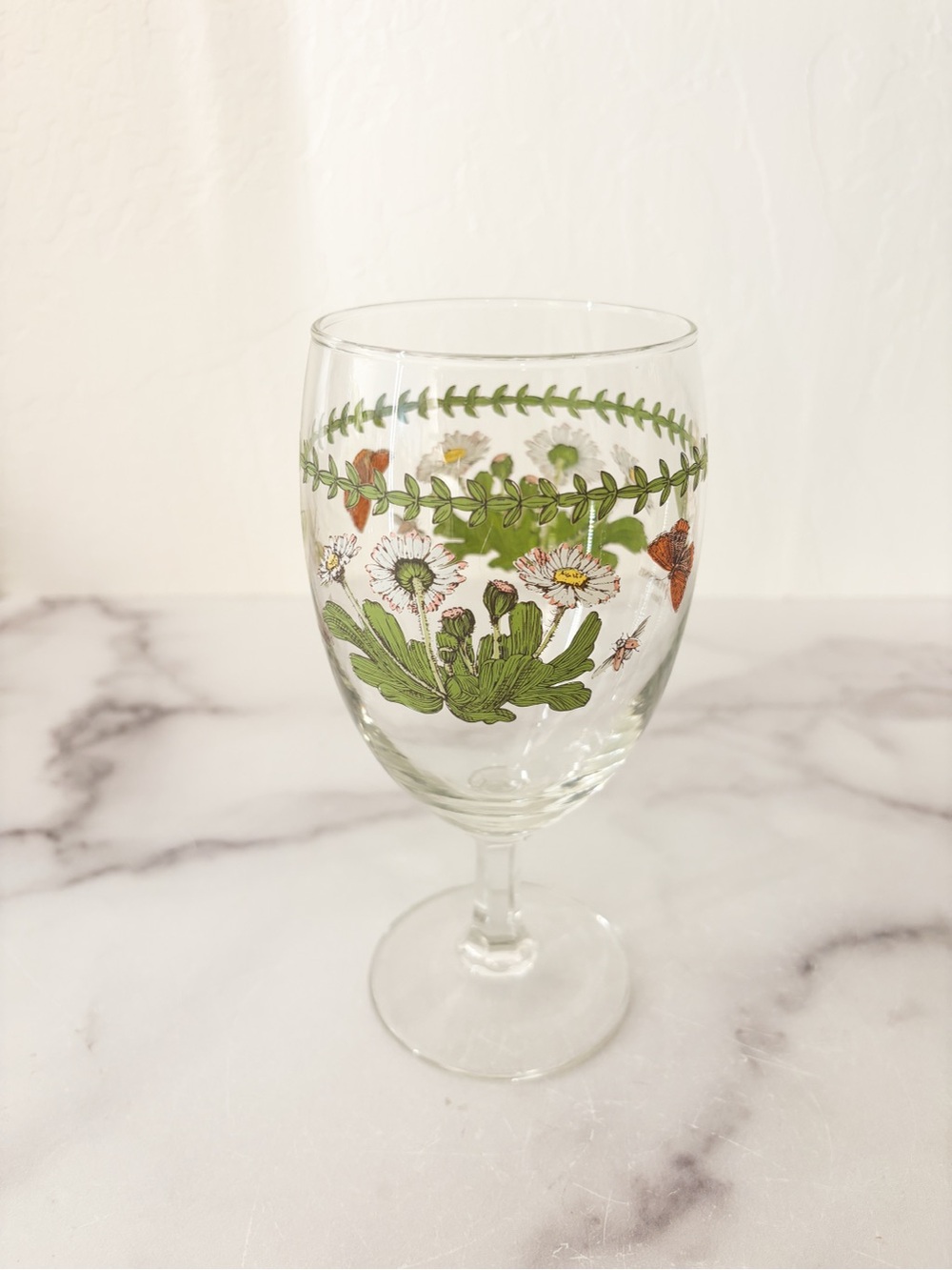 Portmeirion Botanic Garden Botanical & Butterfly Stemmed Glass - Daisy